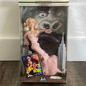 2002 Vintage King Kong Starring Barbie